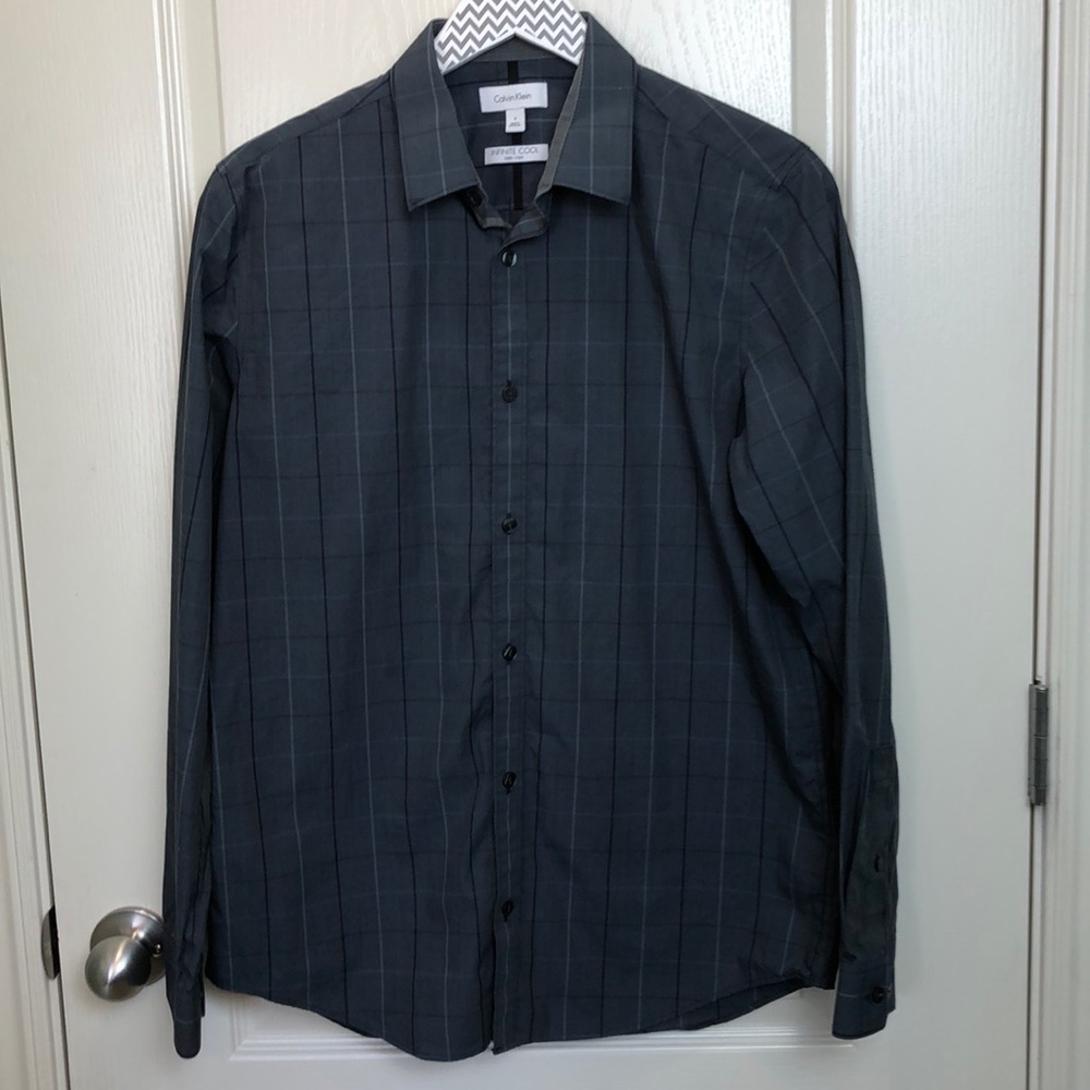 Calvin Klein infinite Cool Non-iron Shirt sz S EUC